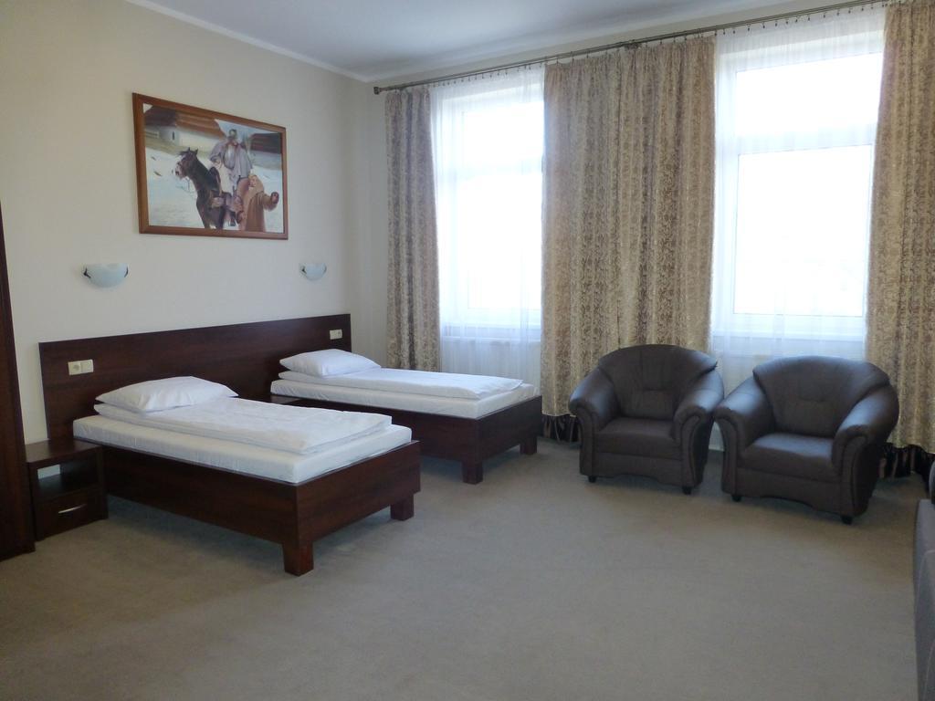 Hotel Cesarski - Kaiserhof Giżycko Exteriör bild
