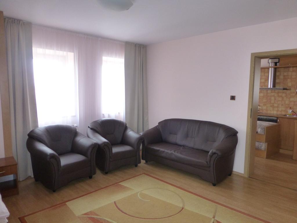 Hotel Cesarski - Kaiserhof Giżycko Exteriör bild